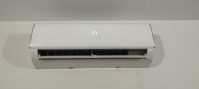 Selling Dawlance powerconX 1 ton, Inverter