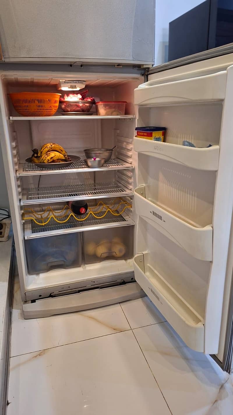 Refrigerator 6