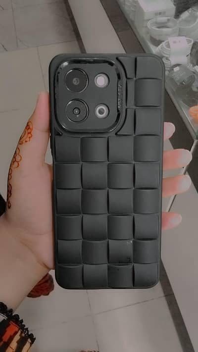 Vivo Y28