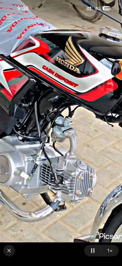 Honda70 black colour