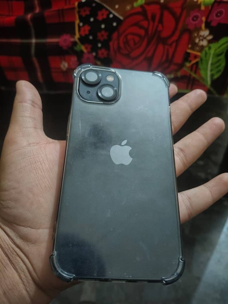 Apple iPhone 13 2