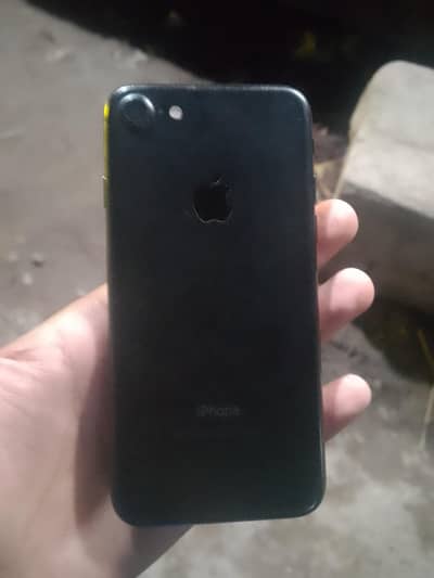 Apple iPhone 7