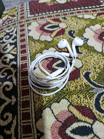 All mobile accessories available