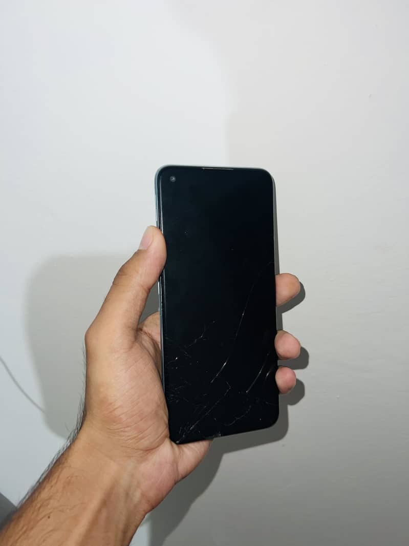 OPPO A76 0