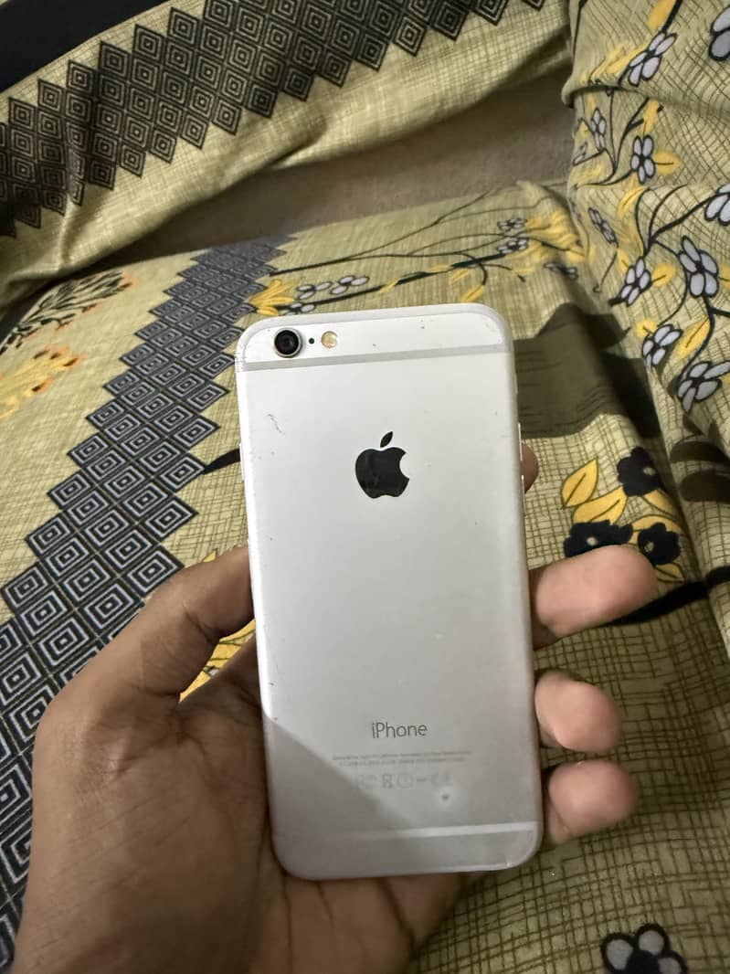 Apple iPhone 6 2