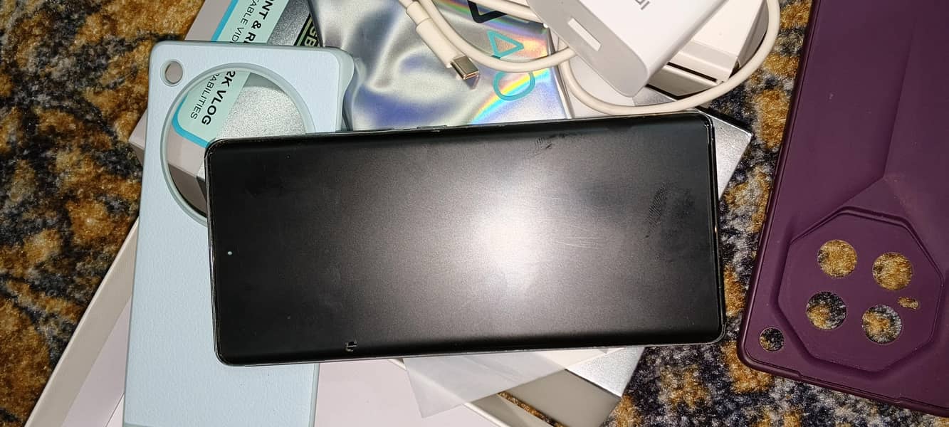 Infinix Zero 40 4