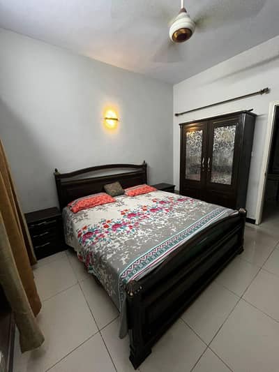 pure sheesham bed set