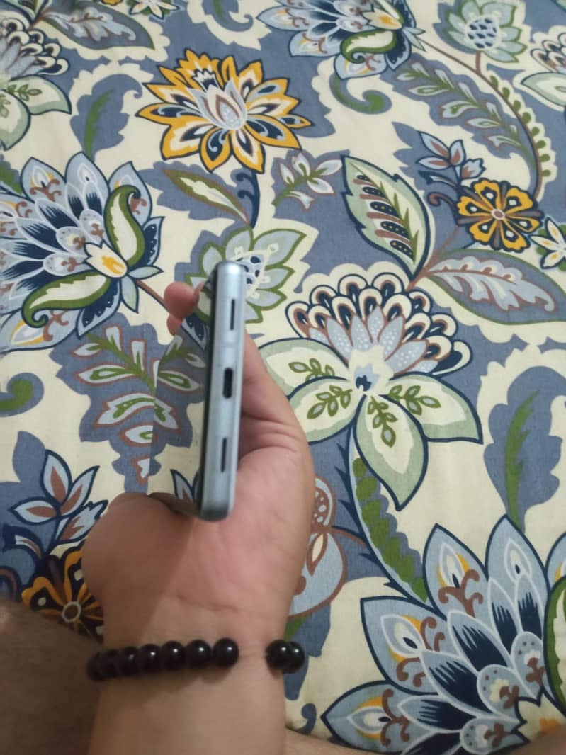 Google Pixel 7a 3