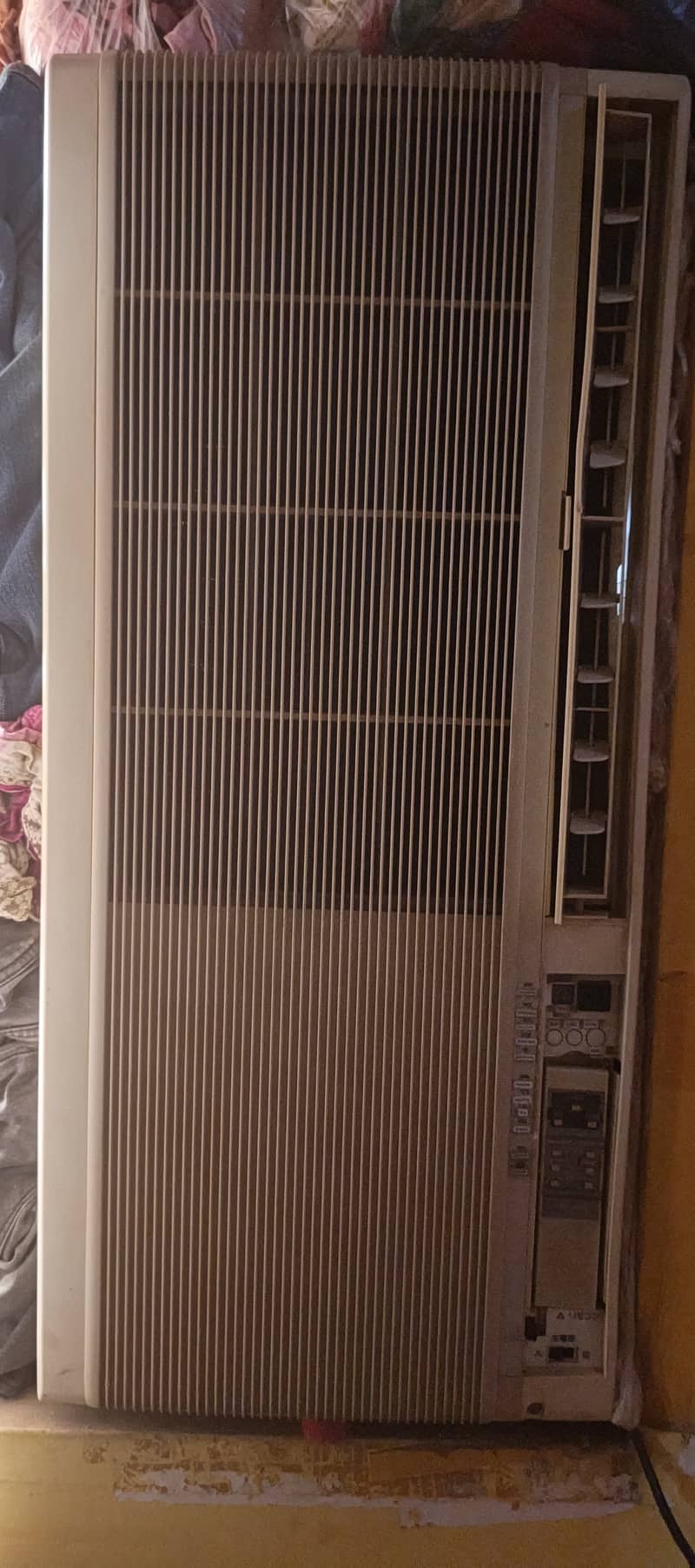 Ship window ac 0
