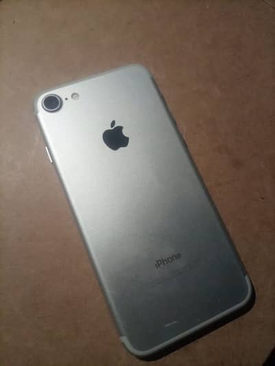 Apple iPhone 7