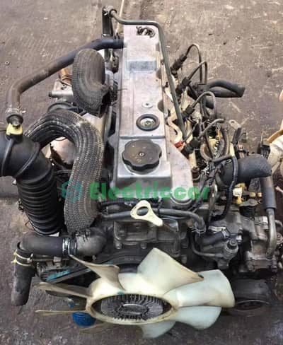 Mitsubishi Pajero 2800cc engine 4m40 old available for sale