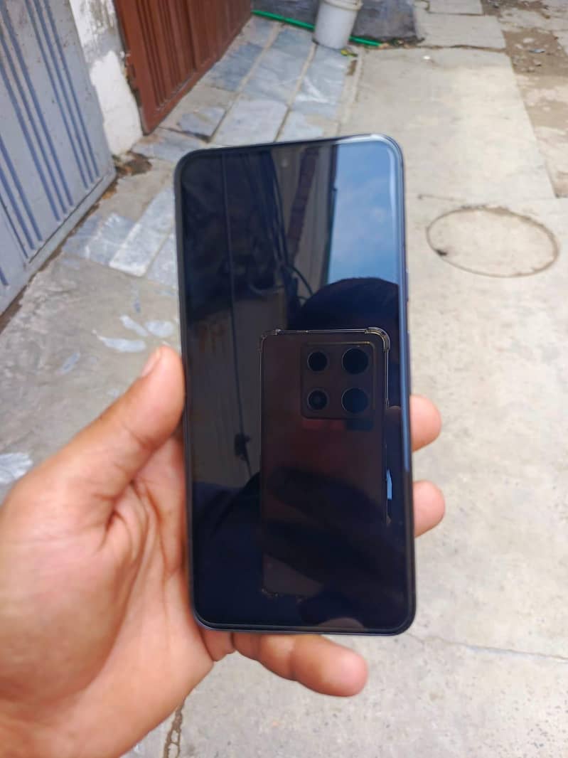 Google Pixel 8 1