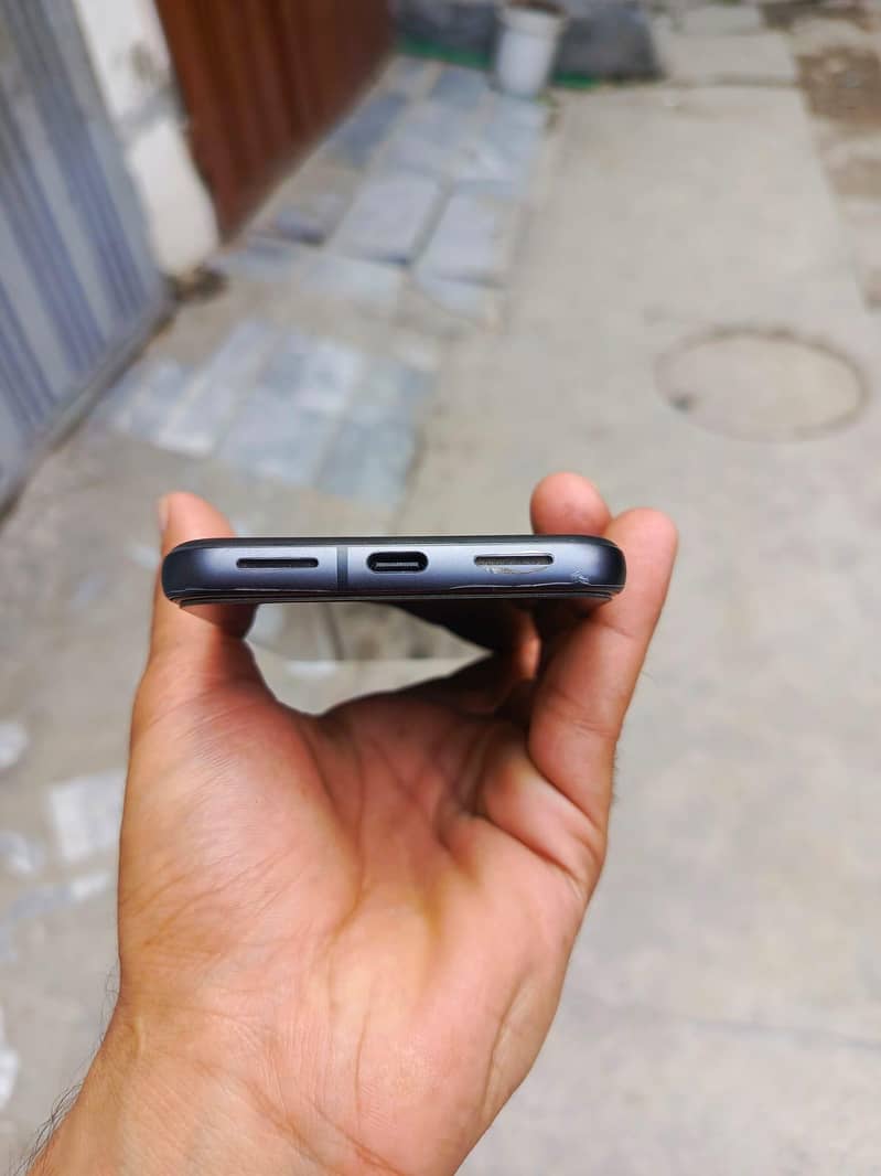 Google Pixel 8 2