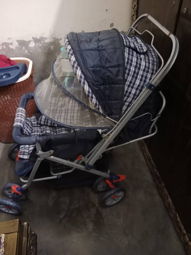prams 1