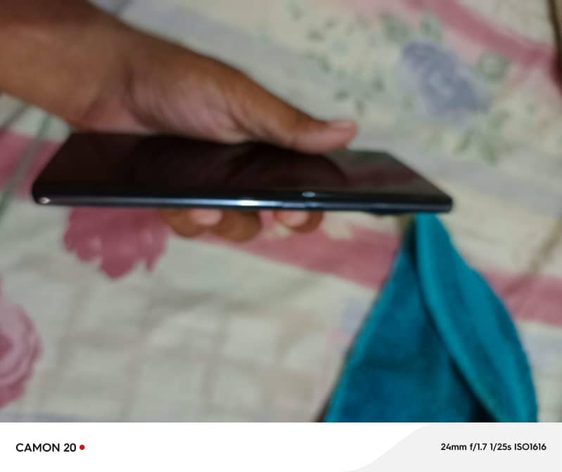 Tecno CAMON 30S 3
