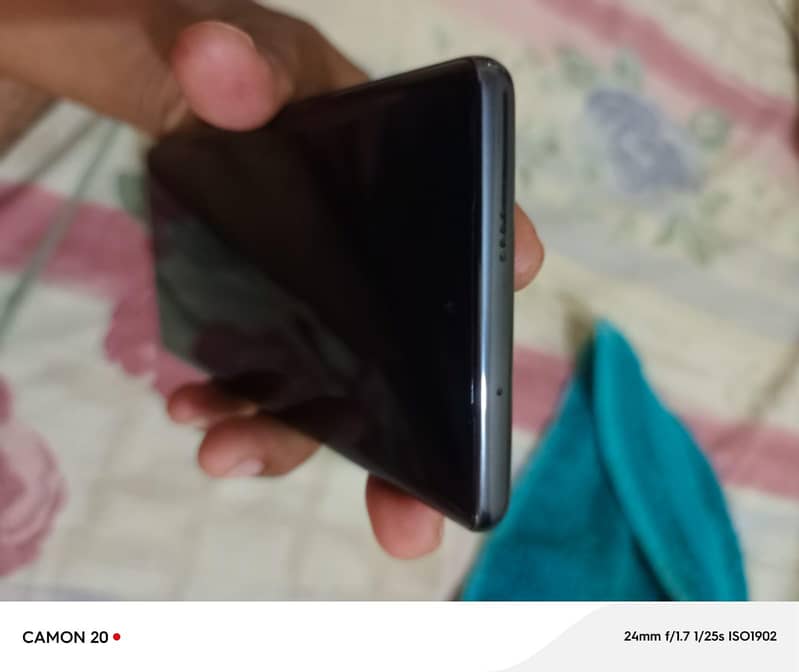 Tecno CAMON 30S 4