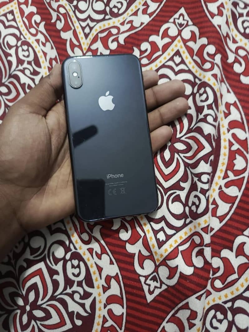 Apple iPhone X 6