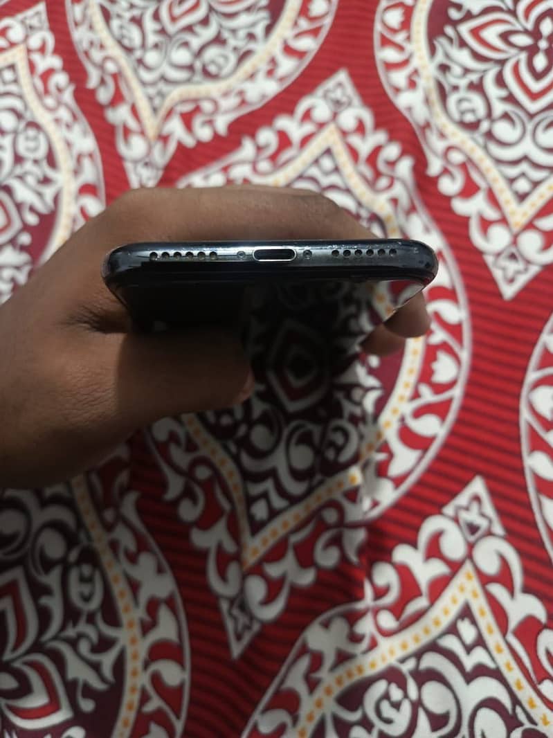 Apple iPhone X 7
