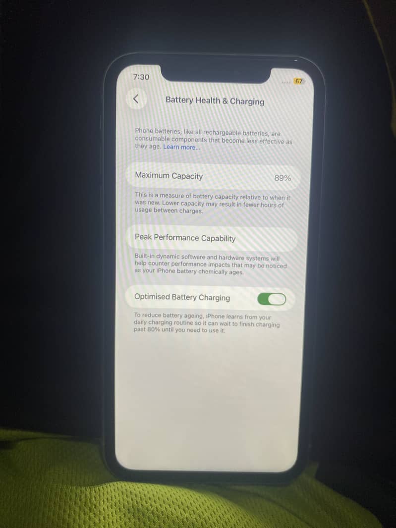 Apple iPhone 11 7