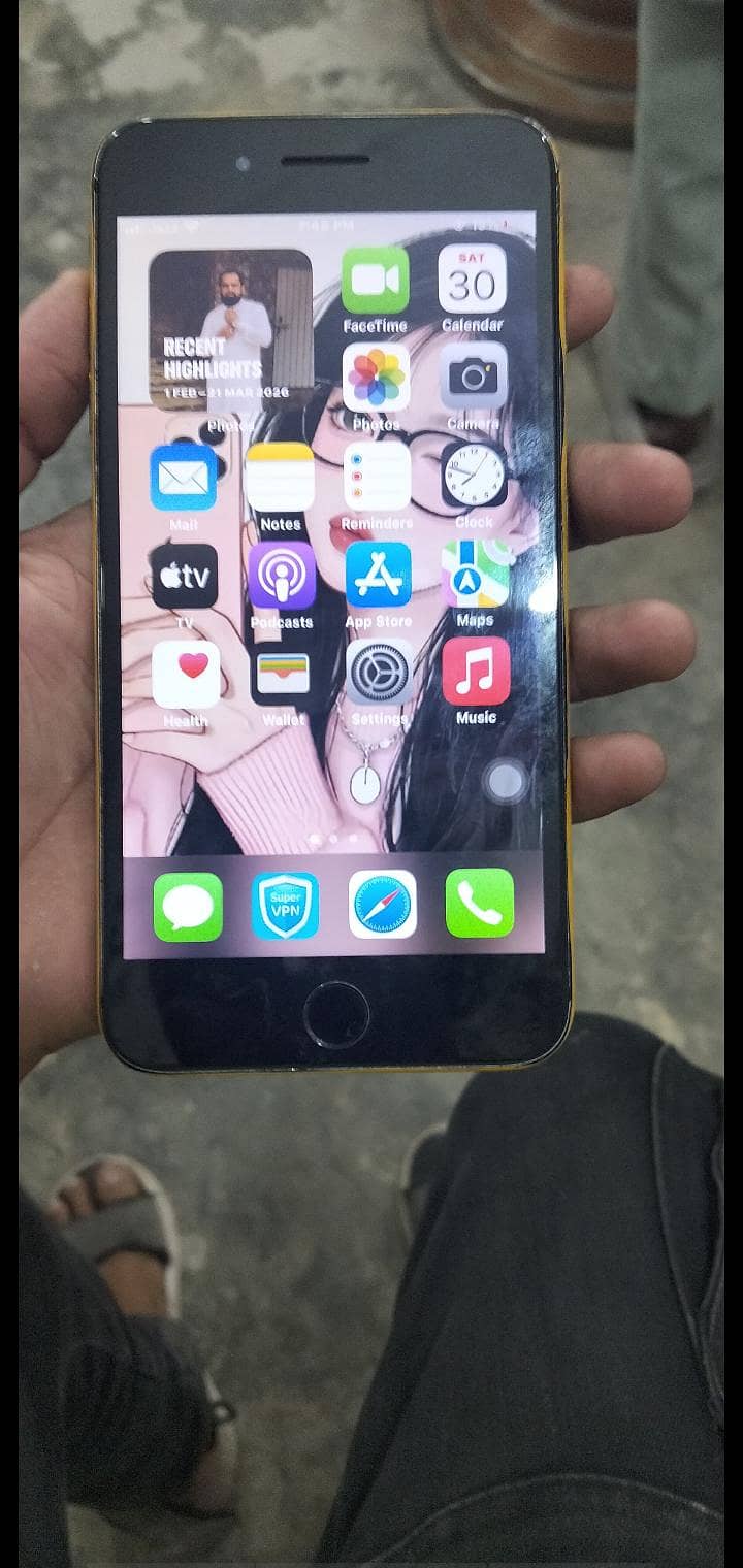 Apple iPhone 7 Plus 6