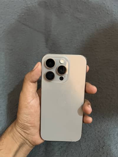 Apple iPhone 15 Pro
