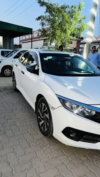 Honda Civic Oriel 2017