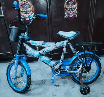 Kid's Cycle for sale good Condition. . . 5 to 8 Year's kids