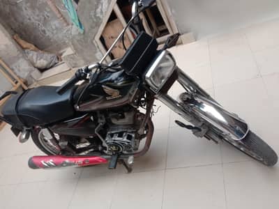 Honda CG 125 demand 90k