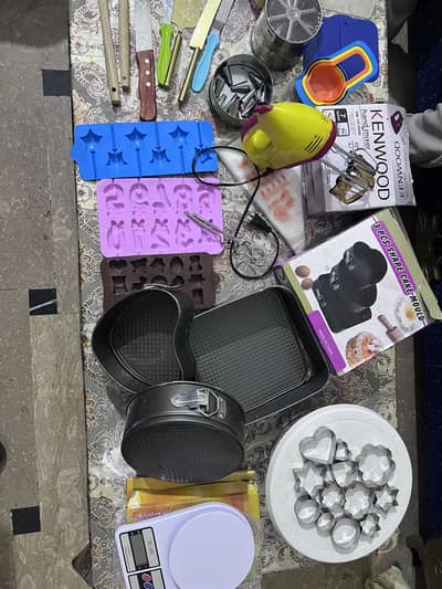 Cake Complete baking and decoration kit in 20000