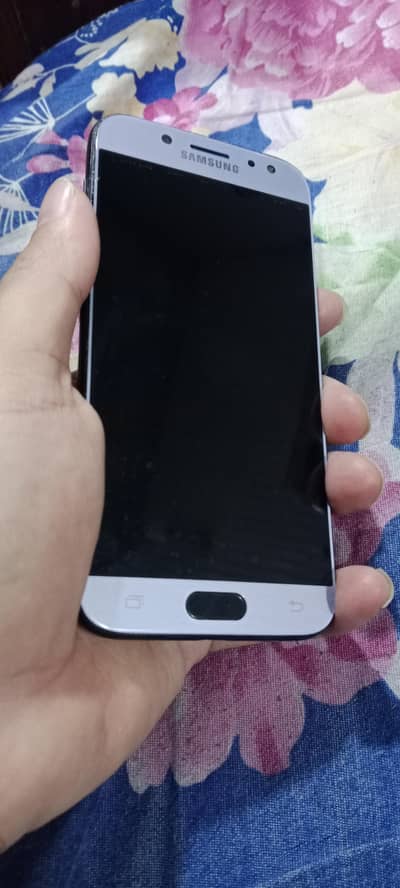 Samsung Mobile J5 Pro