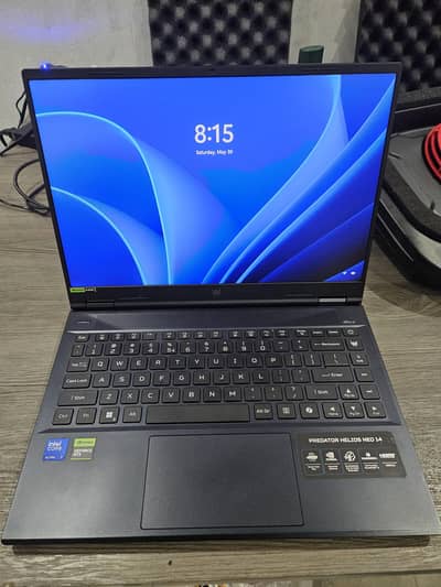 Acer Predator Helios Neo 14 Ultra 7 155H 16GB Rtx 4070 512GB ssd