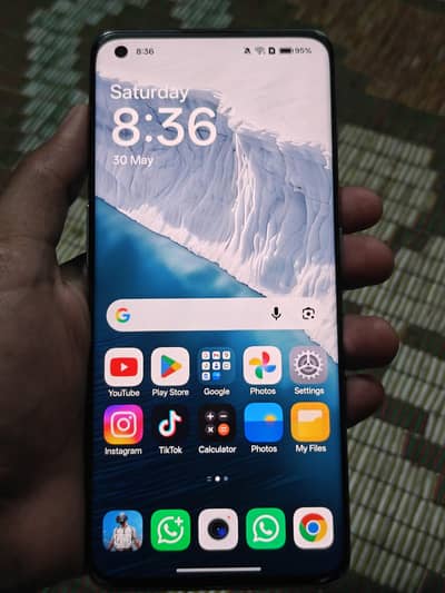 One Plus 11 (16+256) 10/10 condition Not any issue.