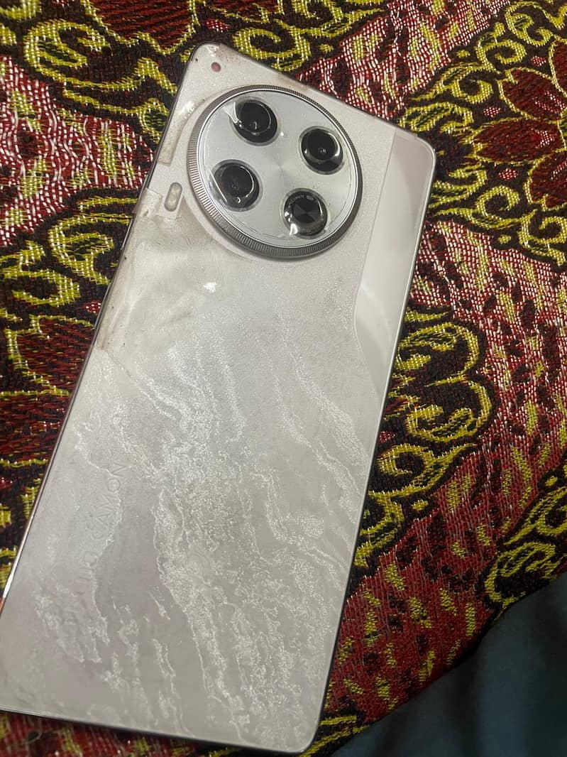 tecno camon 30 6