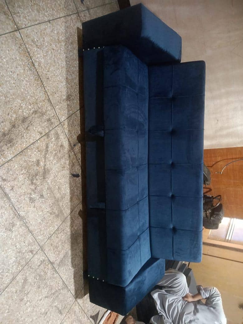 SOFA COMBED 3