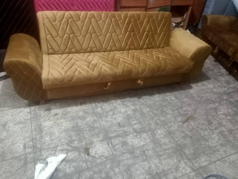 SOFA COMBED 8