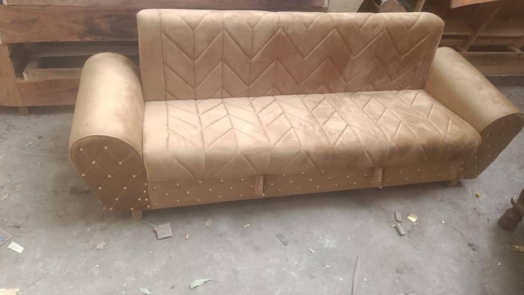 SOFA COMBED 17