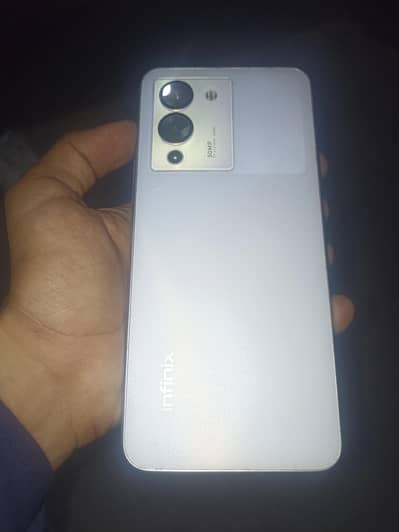 Infinix Note 12