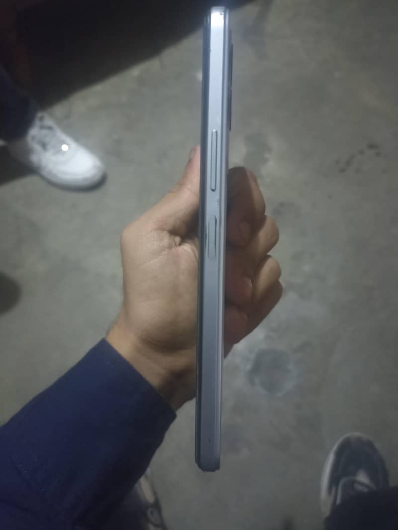 Infinix Note 12 5