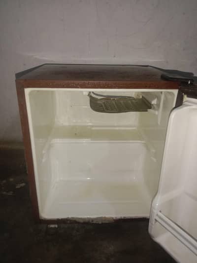 refrigerator