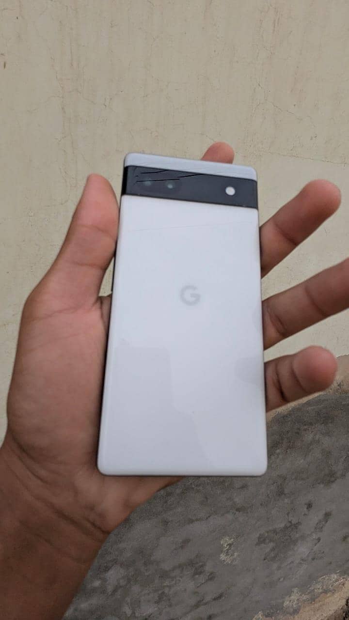 Google Pixel 6a 1