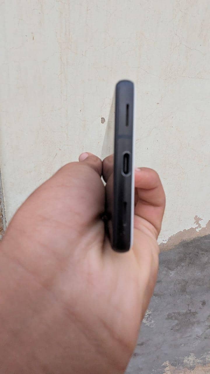 Google Pixel 6a 3