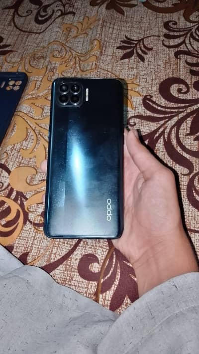 OPPO F17 Pro