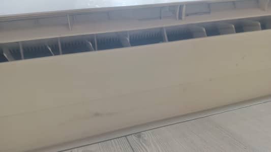 Gree NON inventor Ac 1.5 ton