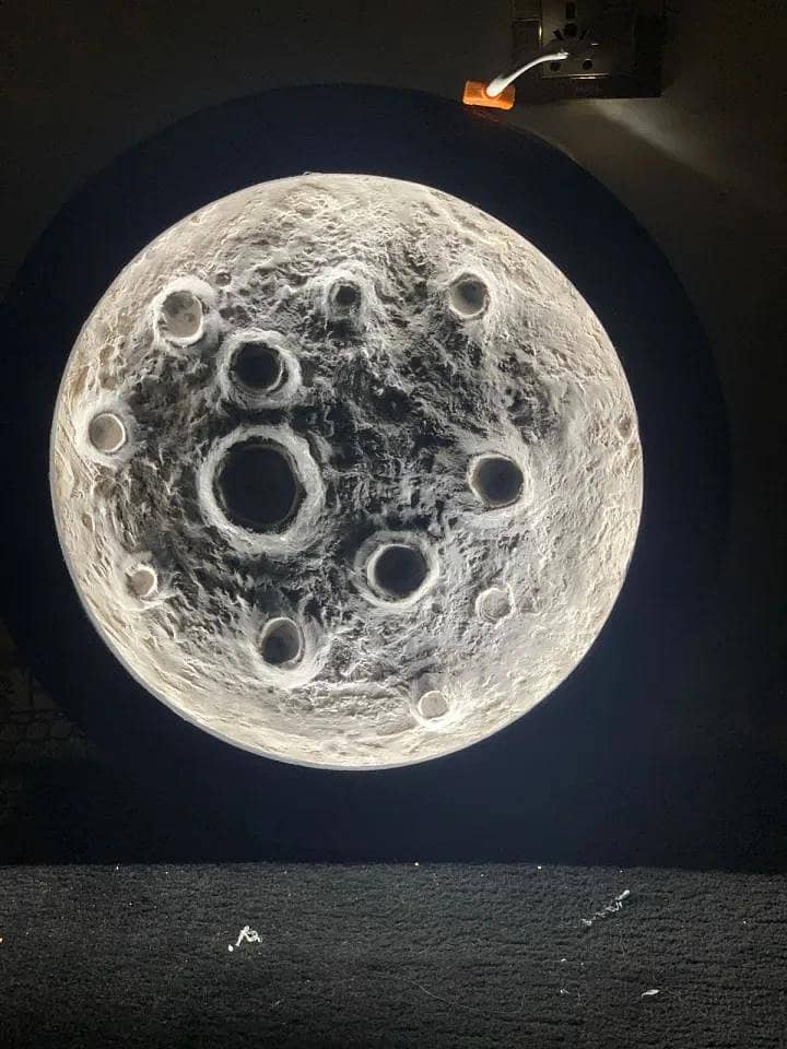 wall moon light 3