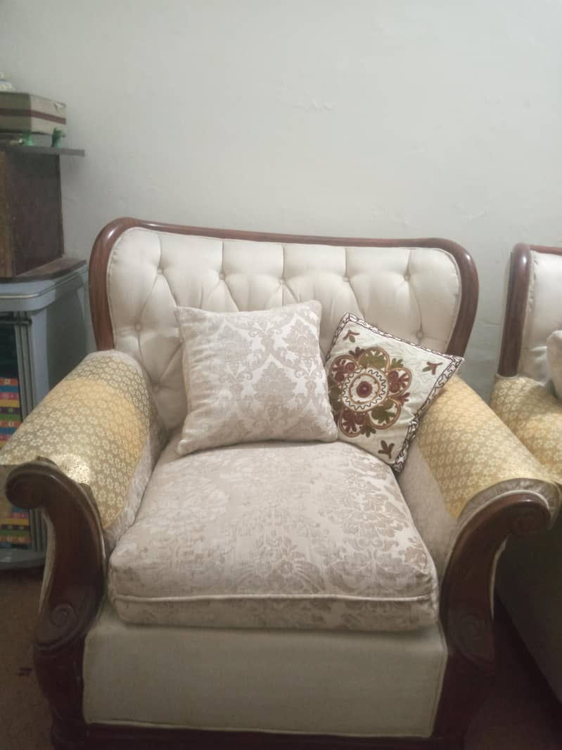 7 seater sofa 3