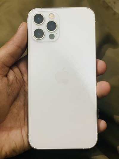 Apple iPhone 12