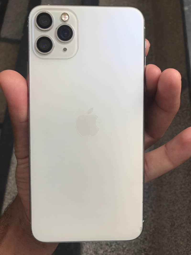 Apple iPhone 11 0