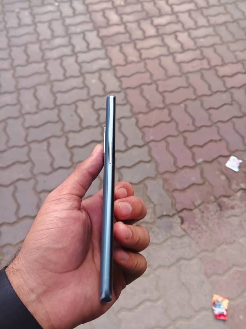 One Plus 8 5