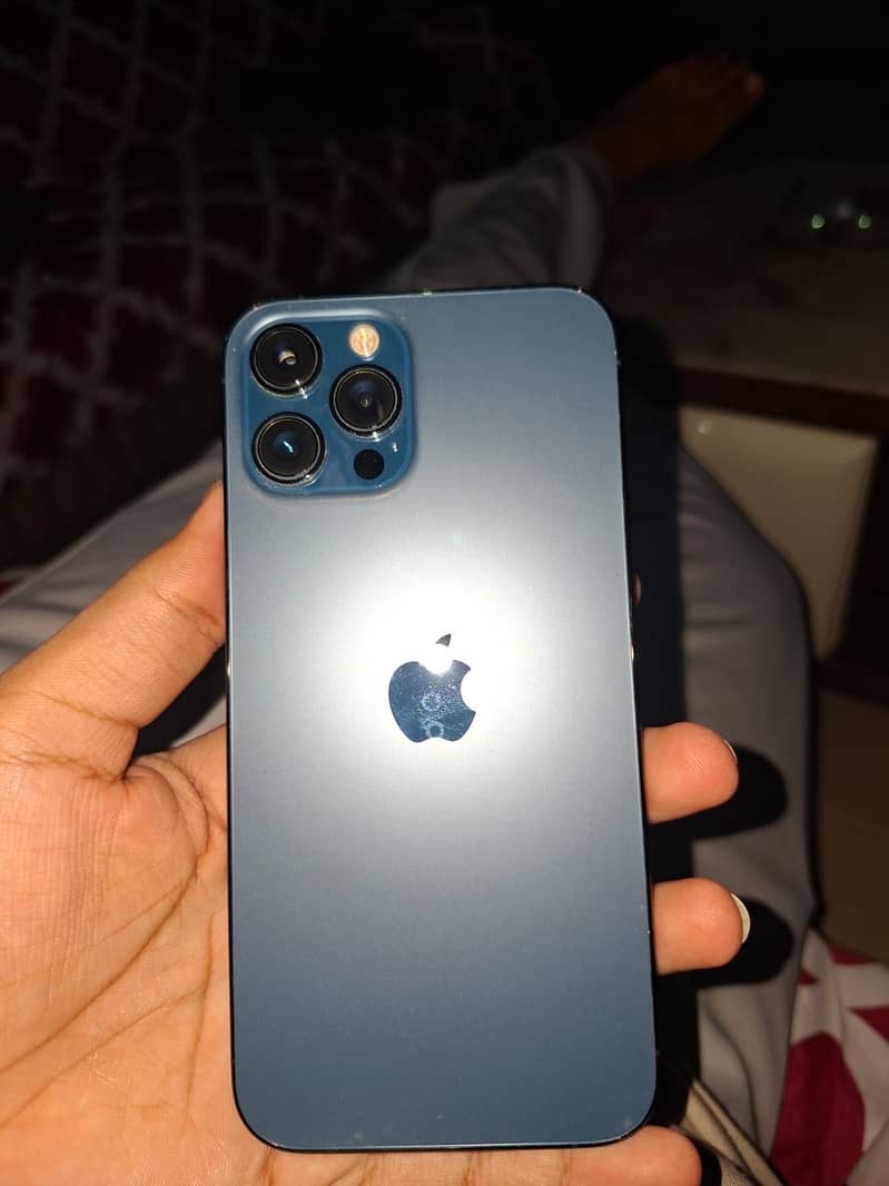 Apple iPhone 12 Pro Max 2