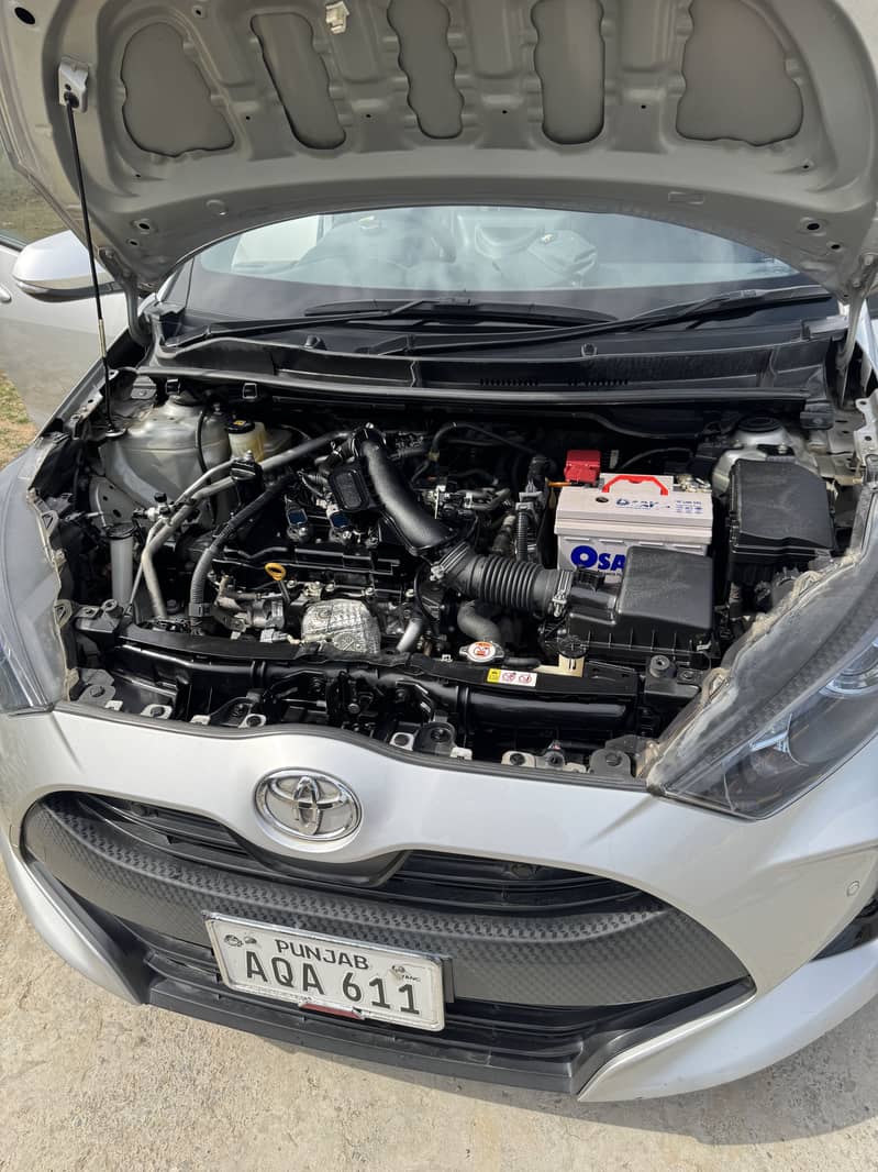 Yaris hatch back 10
